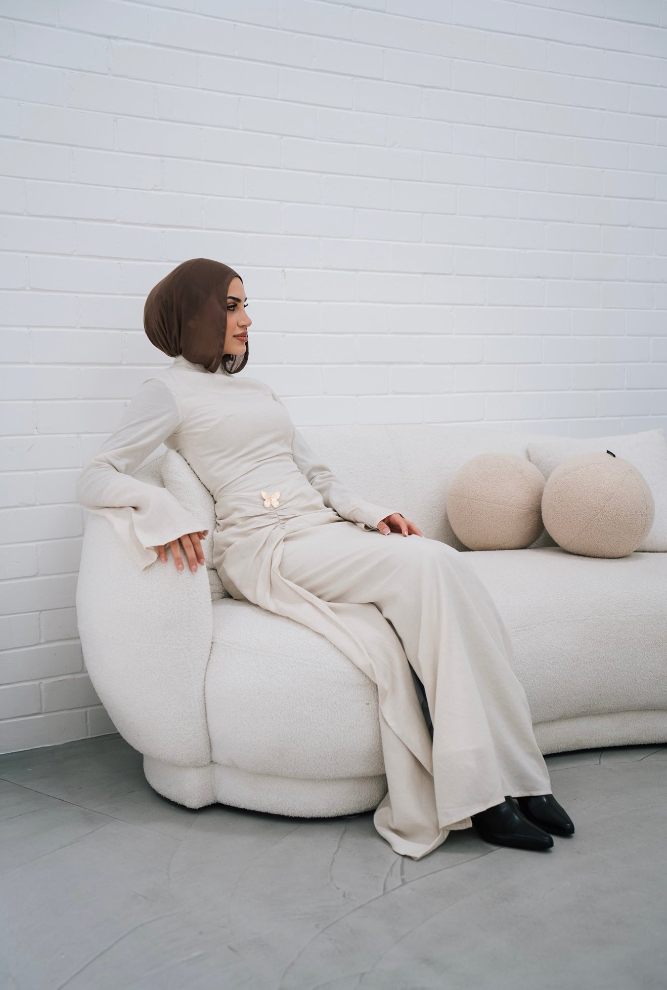 Eeva- PRE ORDER